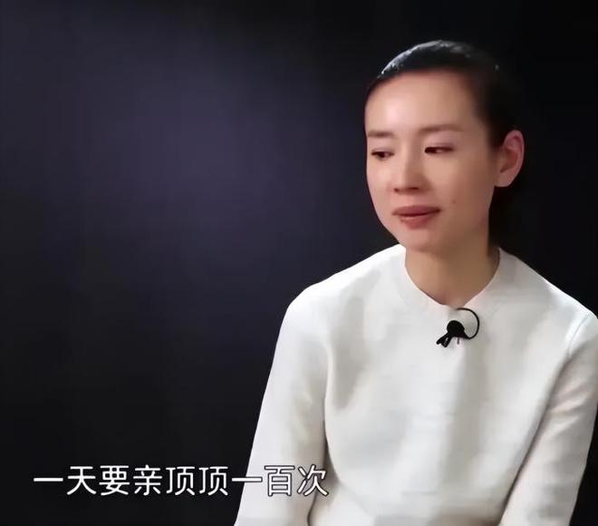 潘粤明深夜转发前妻董洁和儿子的合影，发文表达感谢，惹粉丝心疼|董璇|杨洋|顶顶_网易订阅