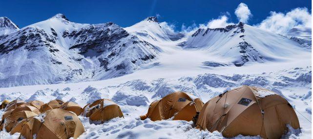 被列为谢绝攀高的中国雪山，无一东谈主得手登顶，试图冲顶者一皆受难